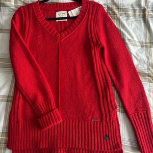 Abercrombie & Fitch V-Neck Red Sweater